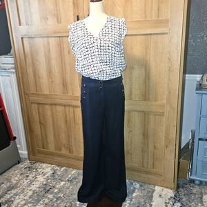 Ruffle sleeve blouse